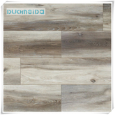 PVC乙烯基地板绿色真正的木材看SPC乙烯基地板